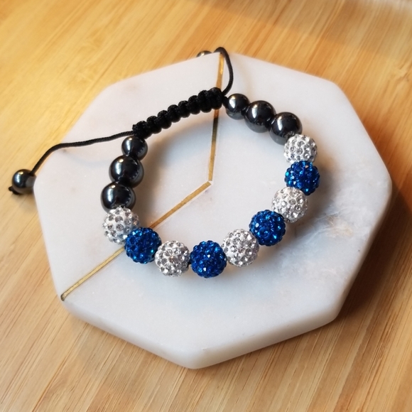 3 adjustable bead bracelets - Picture 6 of 7